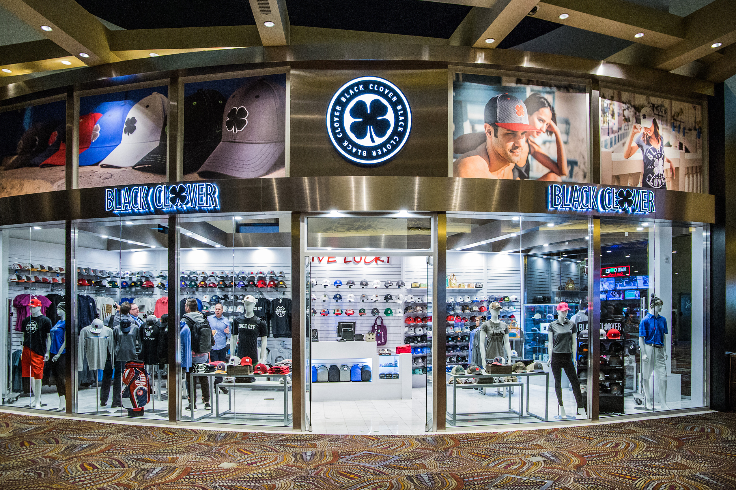 Black Clover store